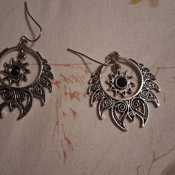 Handmade Jewelry - 🚨 URGENT: EVERYTHING MUST GO! 🚨 CLOSING april1,2026 forever